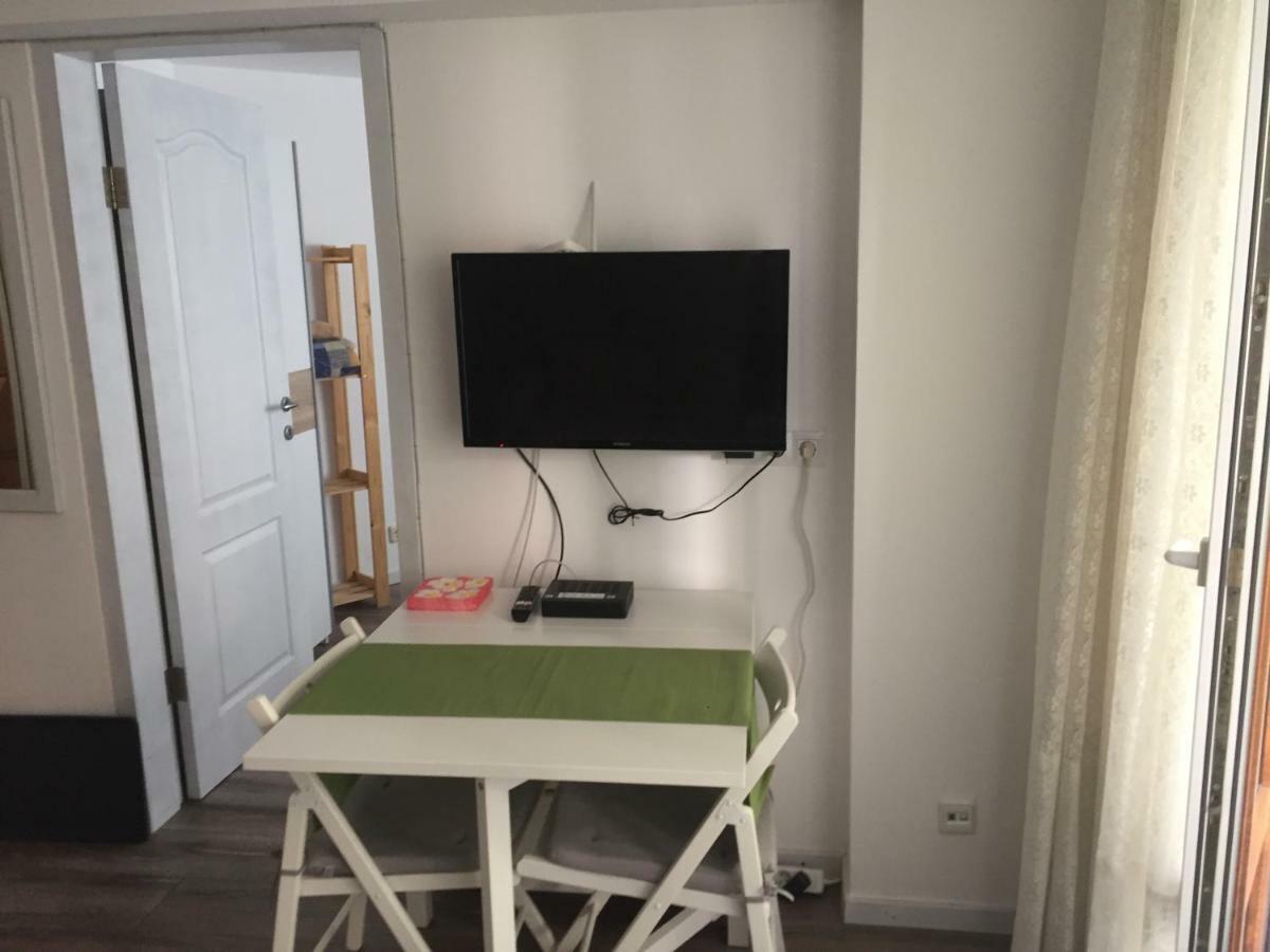 Apartment Button In Downtown София Экстерьер фото